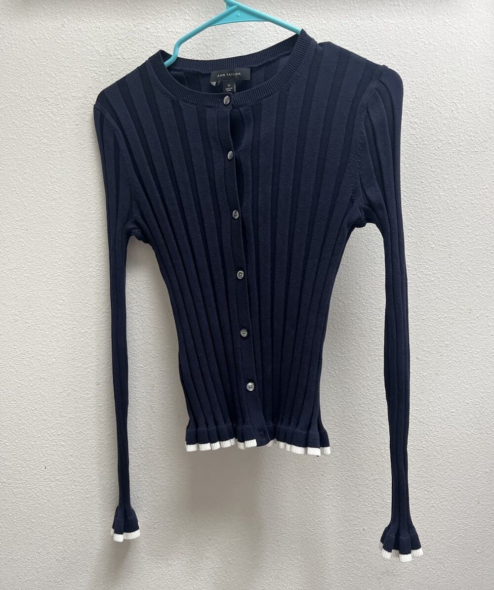 Ann Taylor XS Silk Blend Ribbed Cardigan Sweater Navy Blue Fitted Scallop Trim